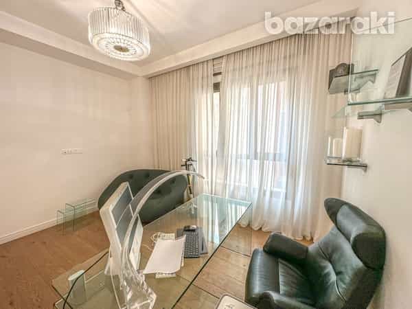 Condominium in Limassol, Lemesos 12193636