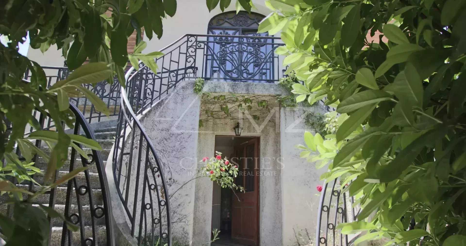 Flere huse i Les Gervais, Provence-Alpes-Cote d'Azur 12193894