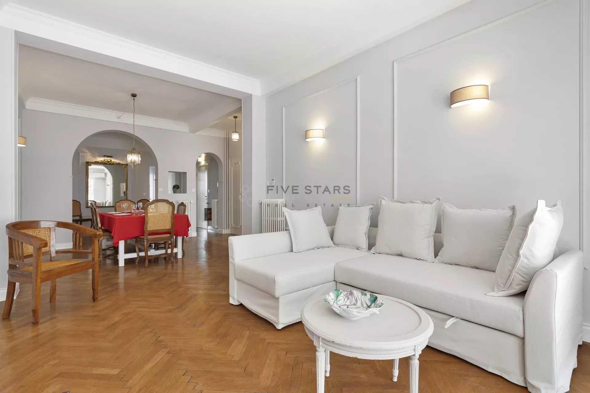 Residential in Nice, Alpes-Maritimes 12193919
