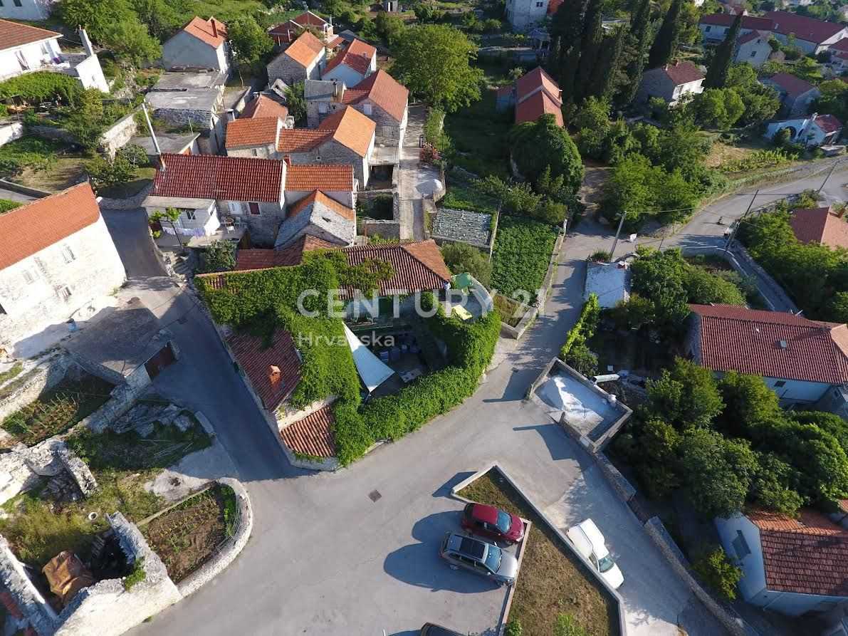 Talo sisään Strmen Dolac, Splitsko-Dalmatinska Zupanija 12194334