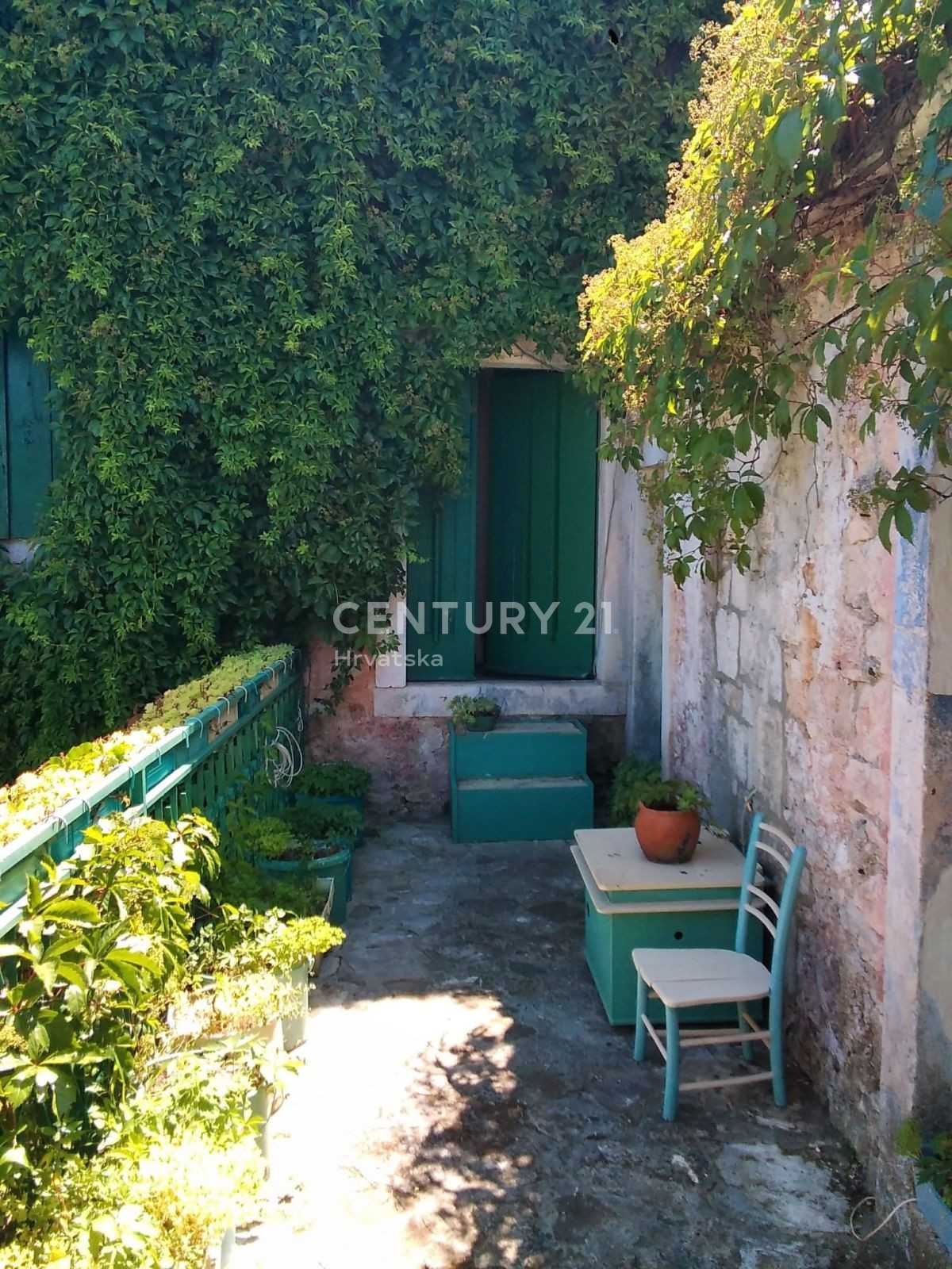 House in , Split-Dalmatia County 12194334