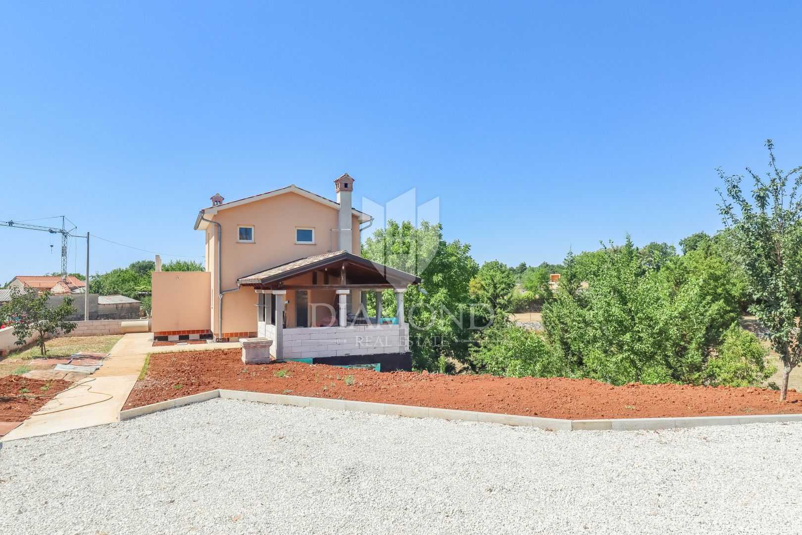 بيت في Poreč, Istria County 12194626