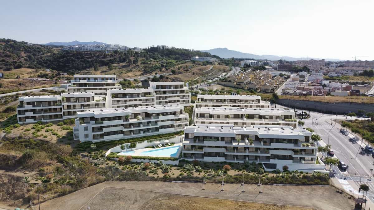 Condominium in Estepona, Andalusia 12195329