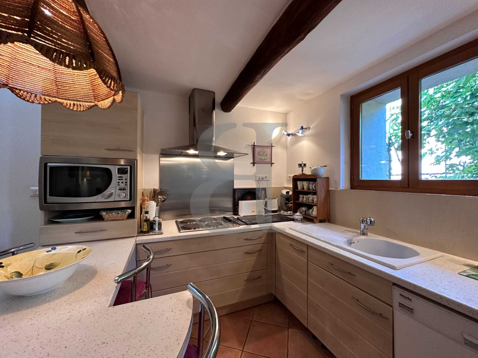 casa no Mazan, Provence-Alpes-Côte d'Azur 12195410