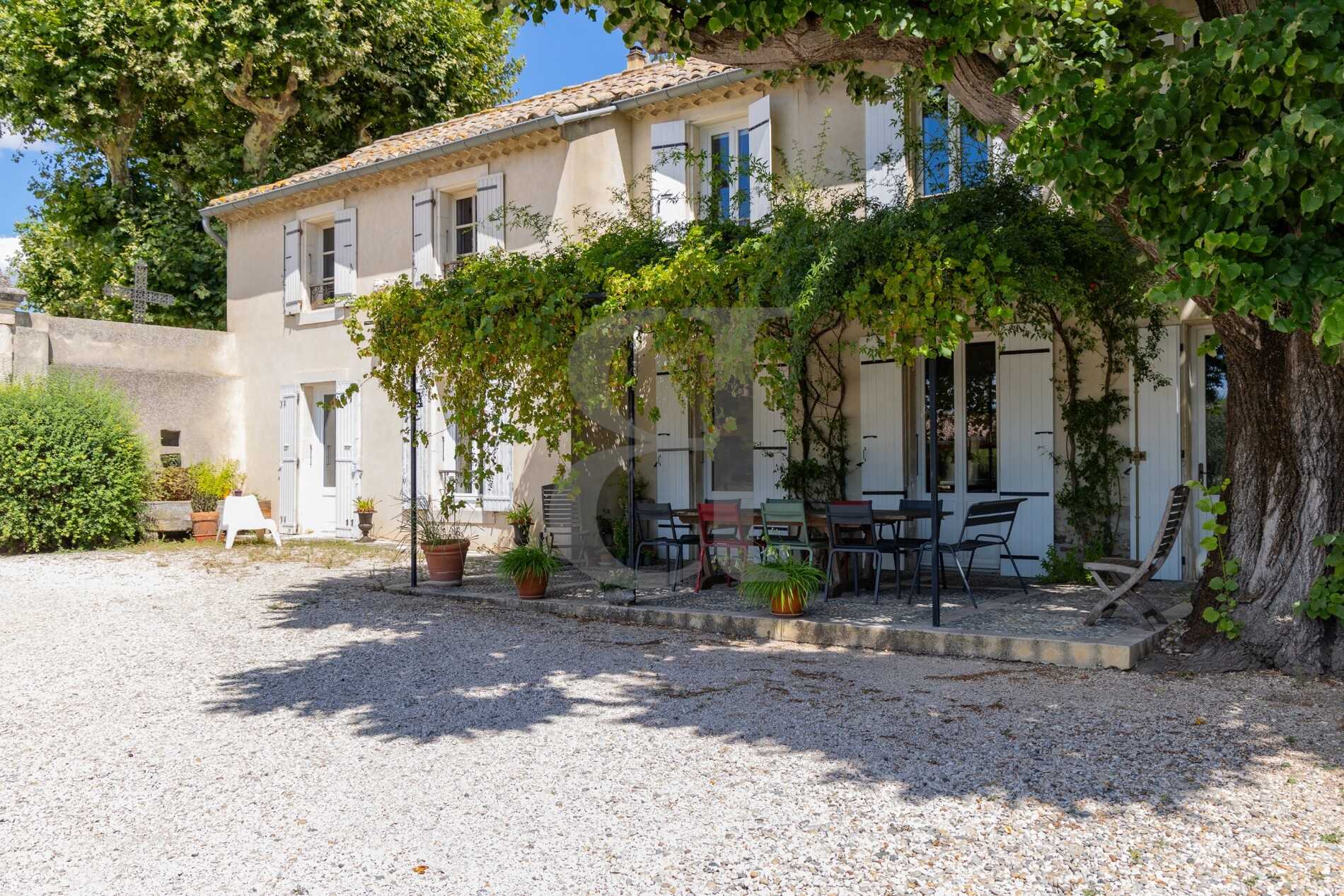 Casa nel Visan, Provence-Alpes-Cote d'Azur 12195422