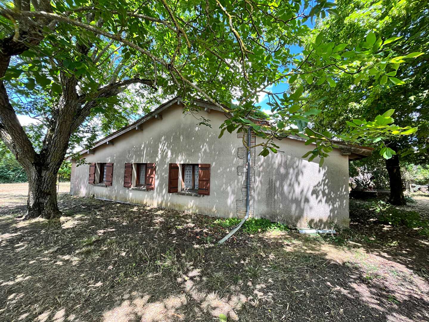 σπίτι σε Monbahus, Nouvelle-Aquitaine 12195423