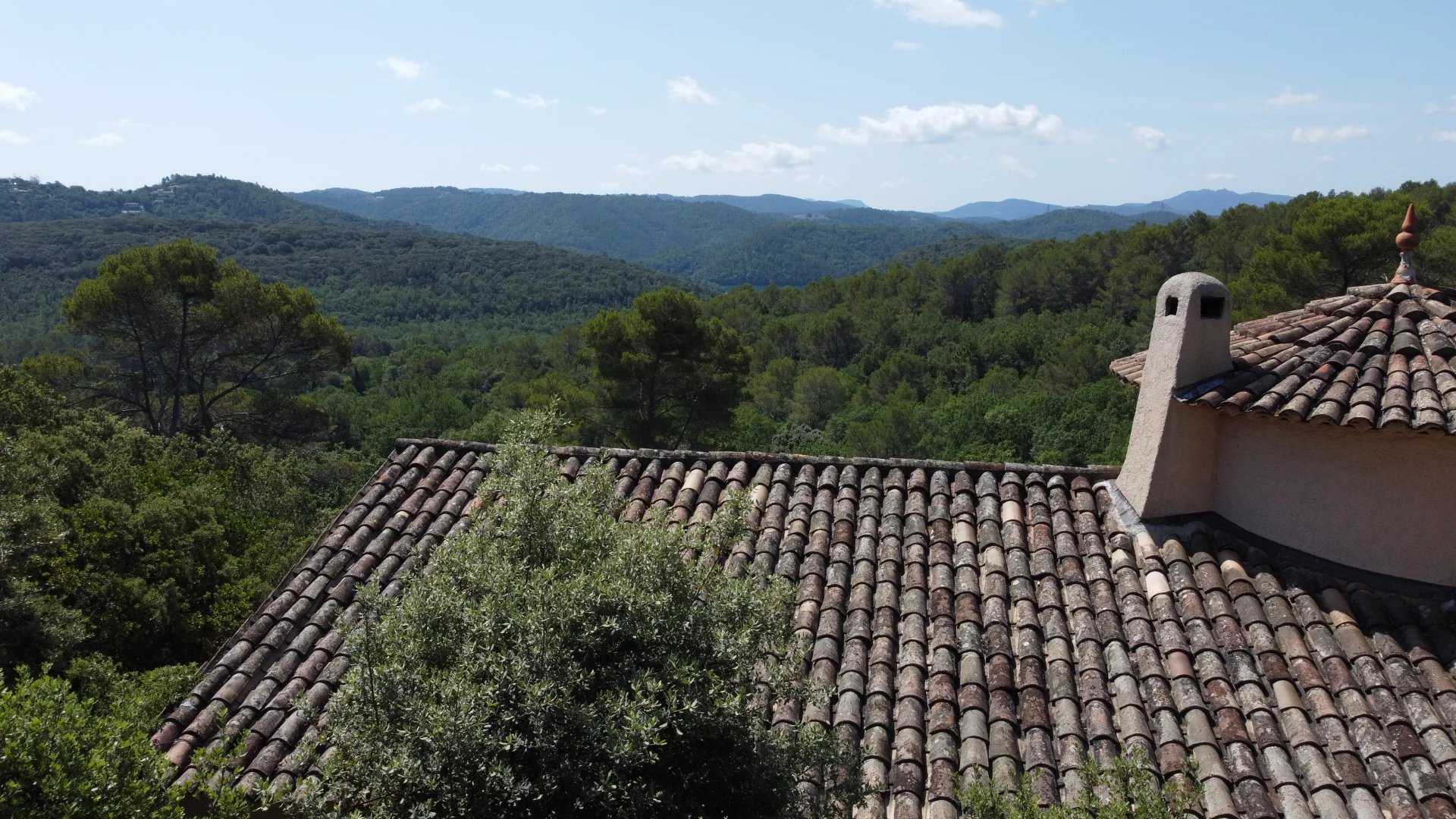 жилой дом в Montauroux, Provence-Alpes-Côte d'Azur 12195453