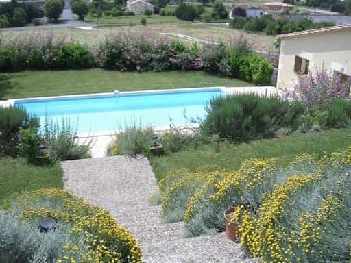 House in Duras, Nouvelle-Aquitaine 12195523