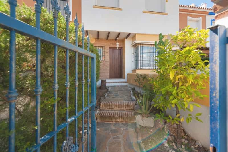House in Marbella, Andalusia 12195582