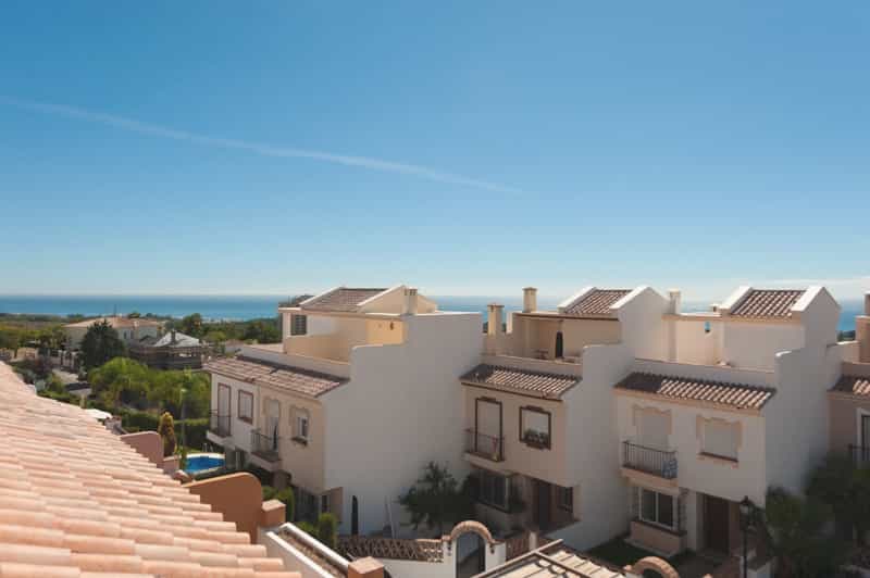 Casa nel Marbella, Andalusia 12195582