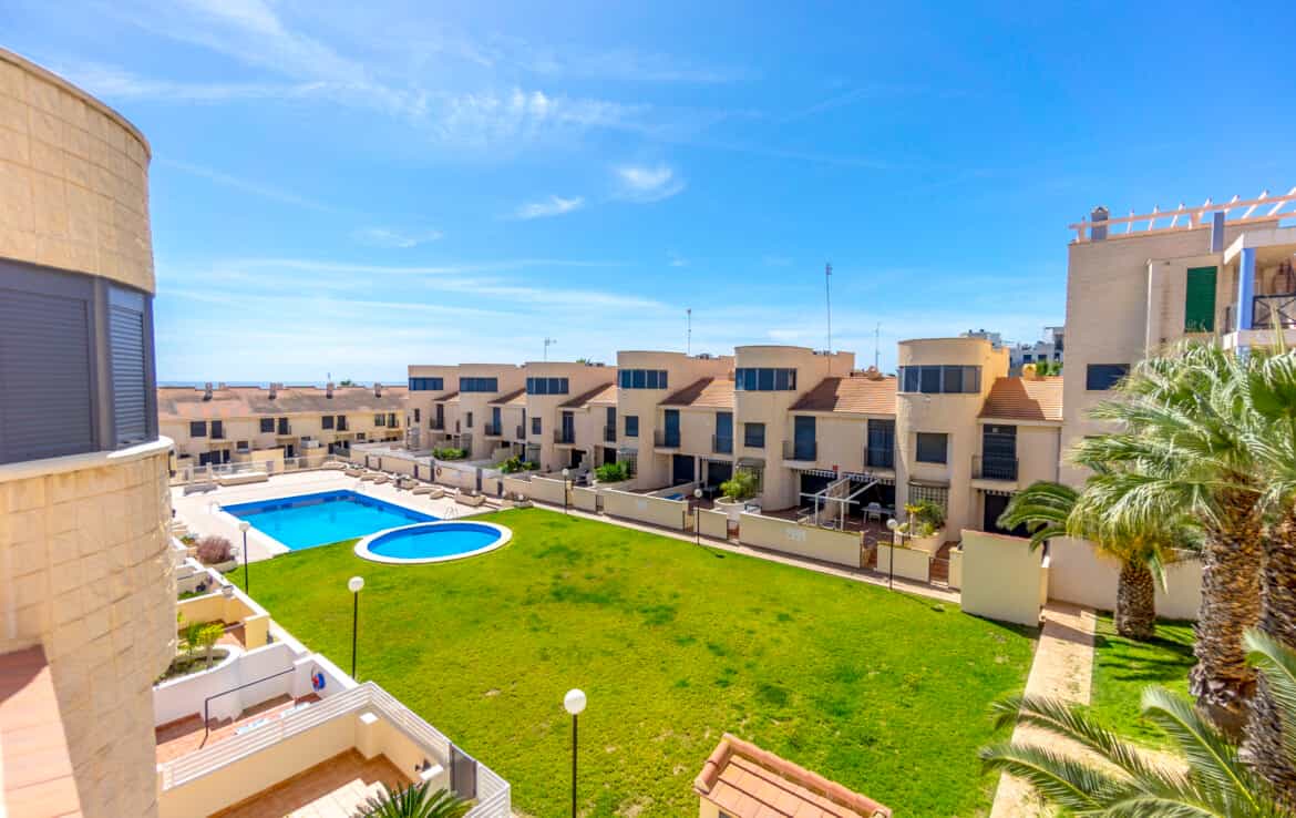 Condominium in Cabo Roig, Comunidad Valenciana 12195691