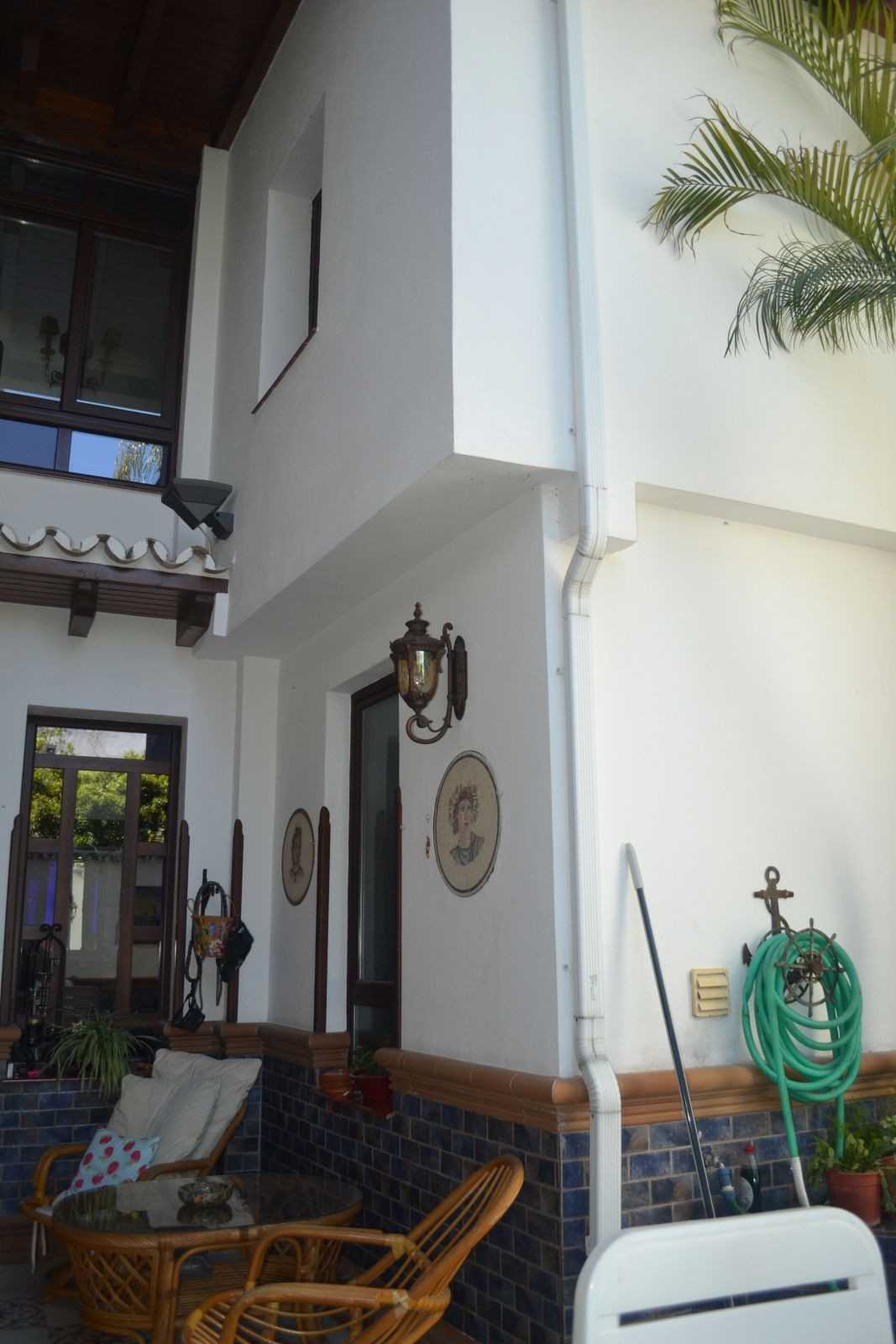 House in Alhaurín el Grande, Andalusia 12195740