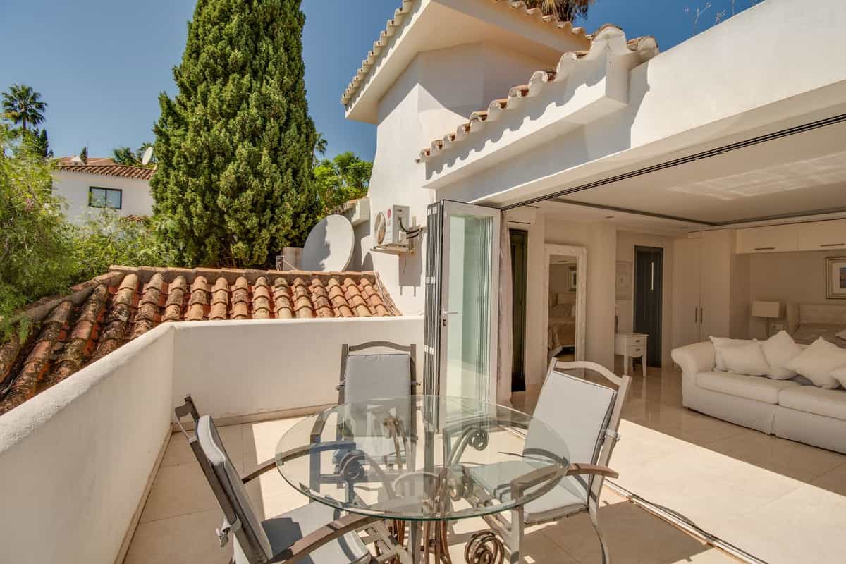 σπίτι σε Marbella, Andalucía 12195790