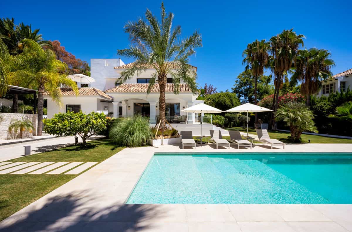House in Marbella, Andalusia 12195889