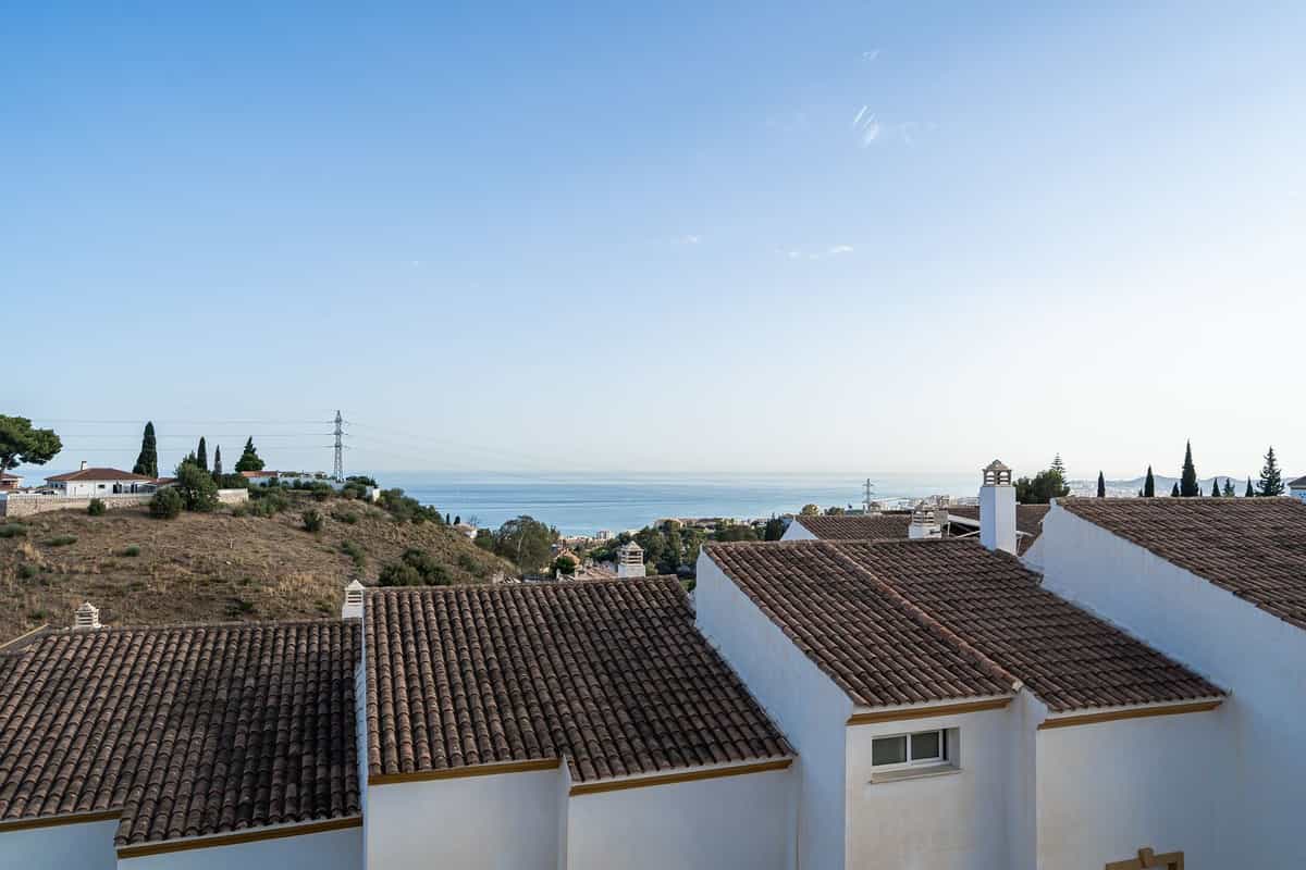 House in Fuengirola, Andalusia 12196001