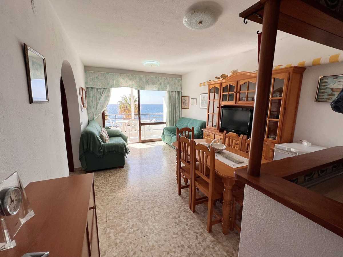 Condominium in Benalmadena, Andalusia 12196036