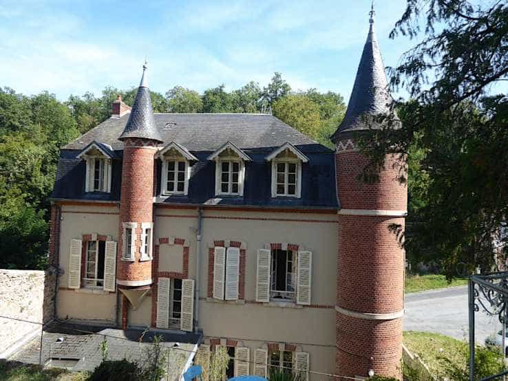 House in Evaux-les-Bains, Nouvelle-Aquitaine 12196223