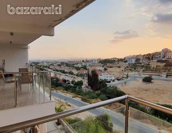 Condominium in Limassol, Lemesos 12196535