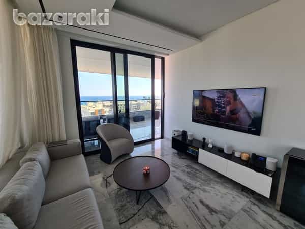 Condominium dans Germasogeia, Limassol 12196547