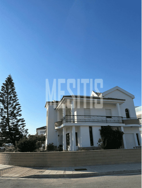 Haus im Livadia, Larnaka 12197125