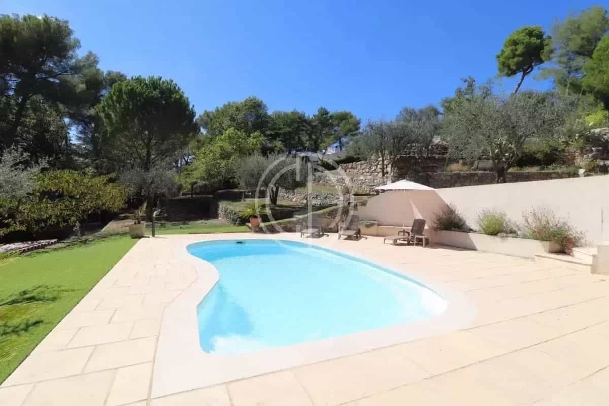 House in Opio, Provence-Alpes-Cote d'Azur 12197222