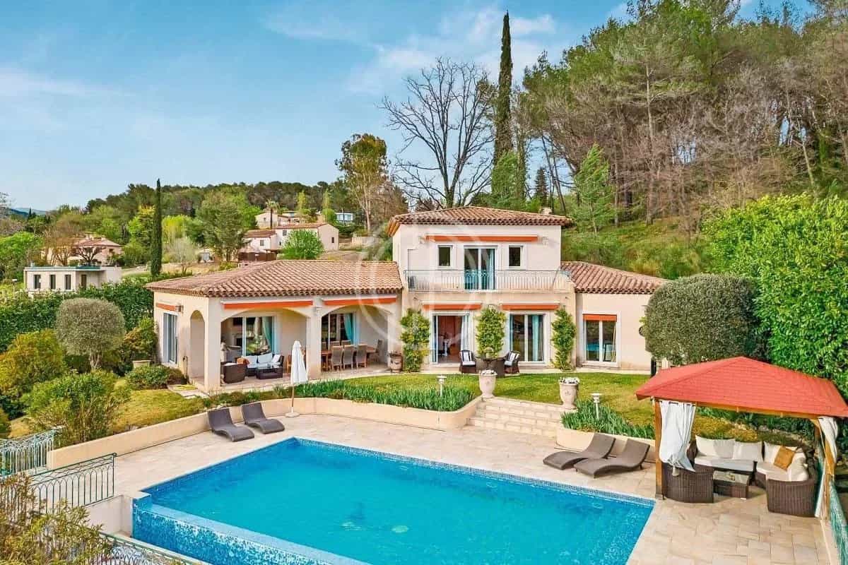 Rumah di Chateauneuf-Grasse, Provence-Alpes-Cote d'Azur 12197311