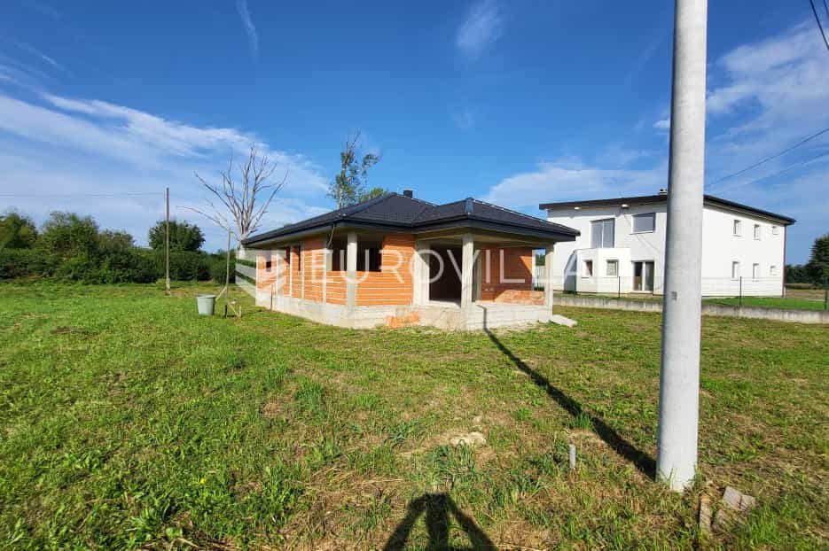 بيت في كرالجيفيك سيسفيتسكي, زغرب، جراد 12197756