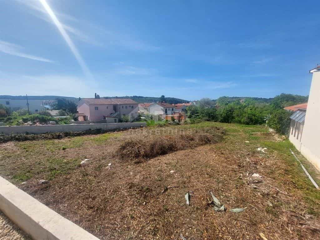 الأرض في Banjole, Istria County 12197860