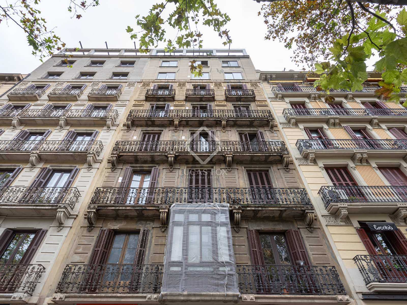 公寓 在 Barcelona, Catalonia 12198010