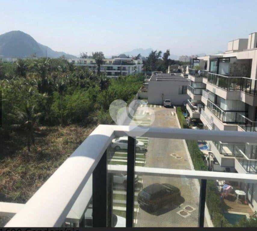 Condominium dans Récréio dos Bandeirantes, Rio de Janeiro 12198359