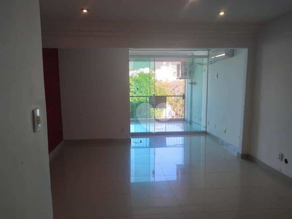 Condominium in Andarai, Rio de Janeiro 12198365