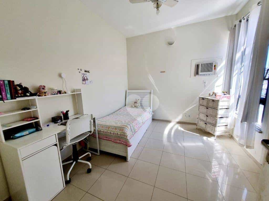 Condominium in , Rio de Janeiro 12198371