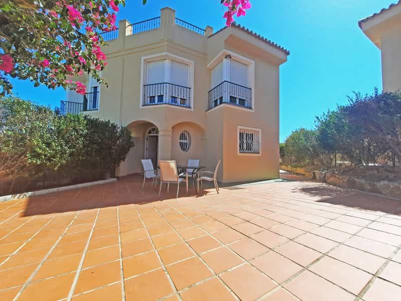 House in Fuengirola, Andalusia 12198407