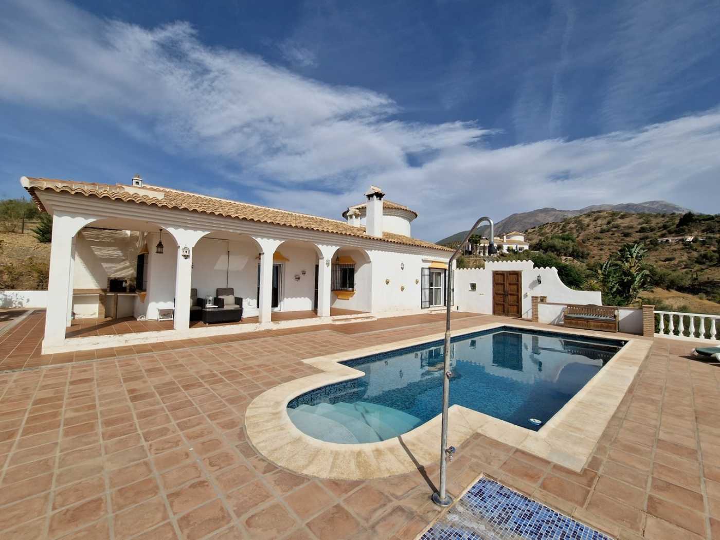 House in Canillas de Aceituno, Andalusia 12198497