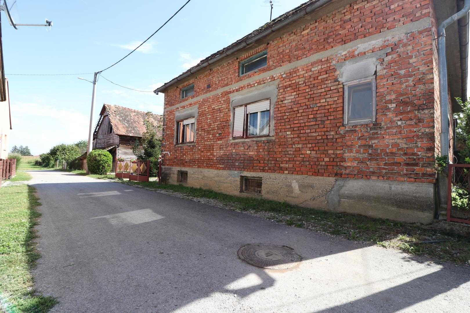 房子 在 Novaki Oborovski, Zagrebačka županija 12198583