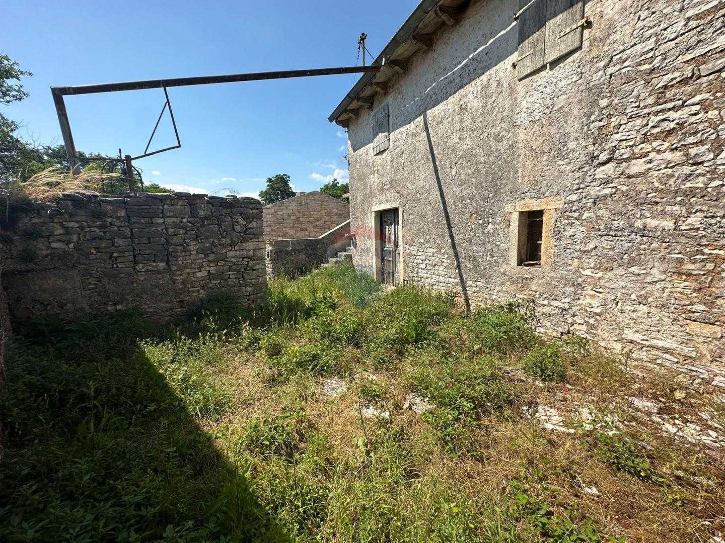House in Zminj, Istarska Zupanija 12198589