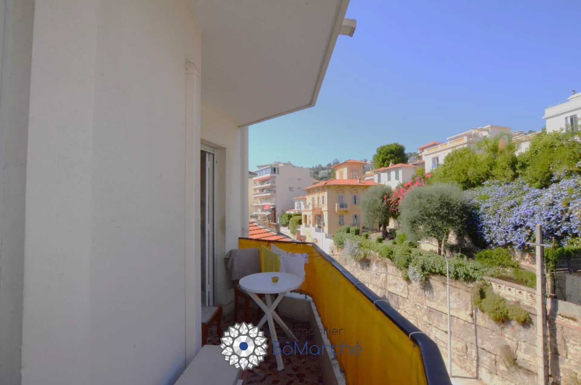 Condominium in Nice, Provence-Alpes-Cote d'Azur 12199059