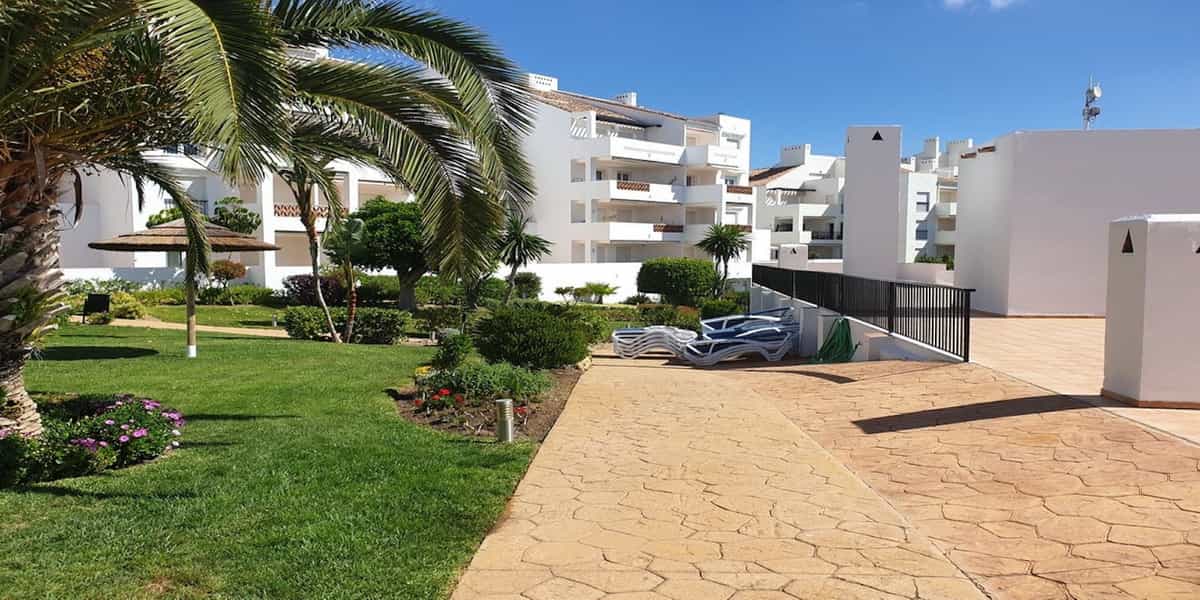 Kondominium dalam Urbanización Riviera Sol, Andalucía 12199246