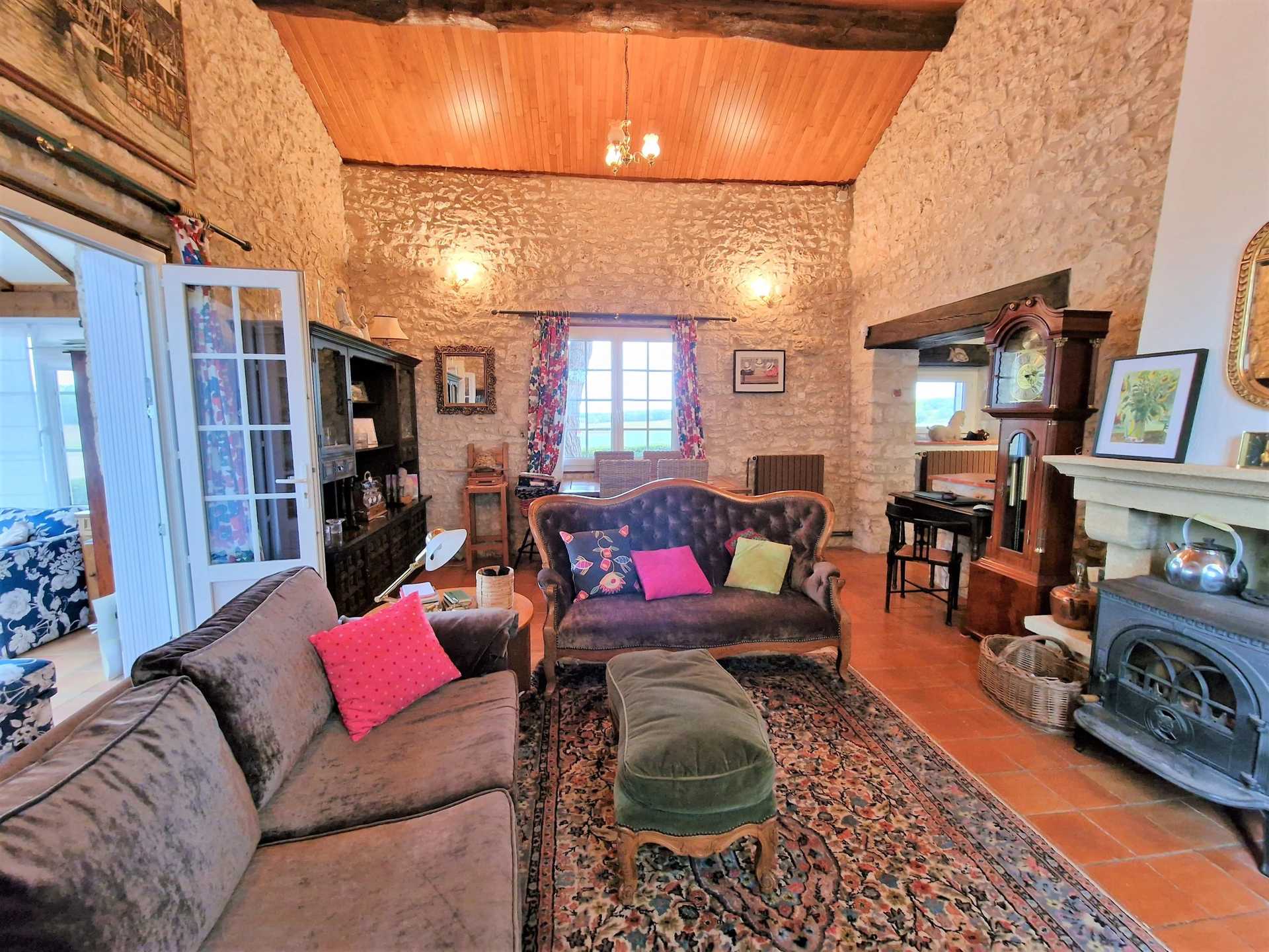House in Eymet, Nouvelle-Aquitaine 12199342