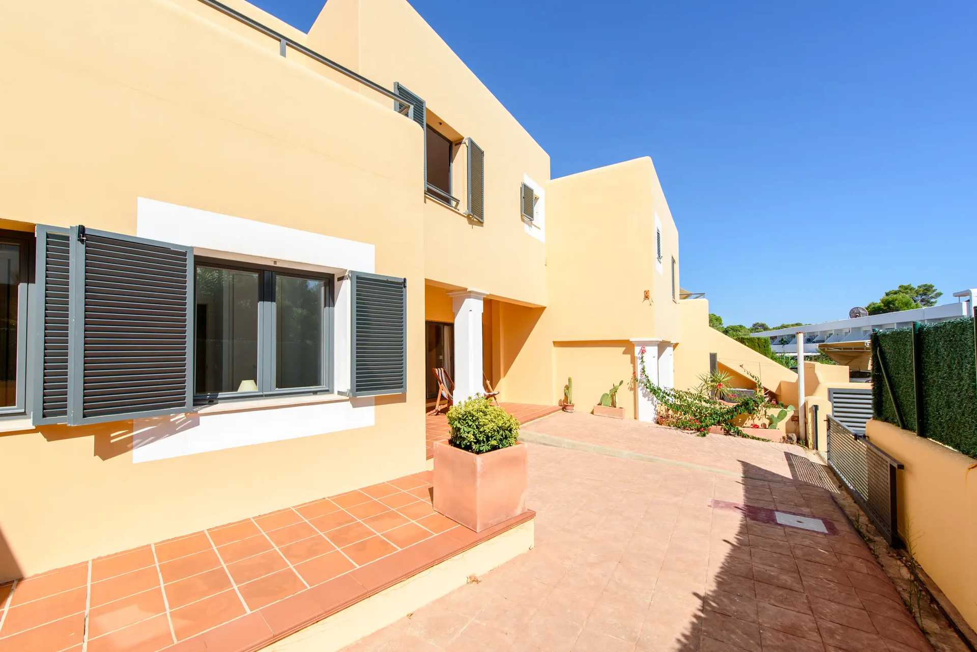 Condominium in , Illes Balears 12200055