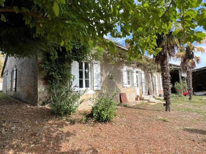 σπίτι σε Londigny, Nouvelle-Aquitaine 12200162