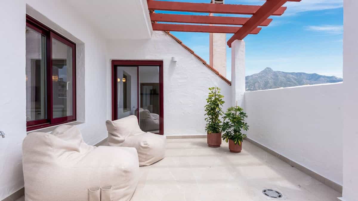 公寓 在 Marbella, Andalucía 12200380