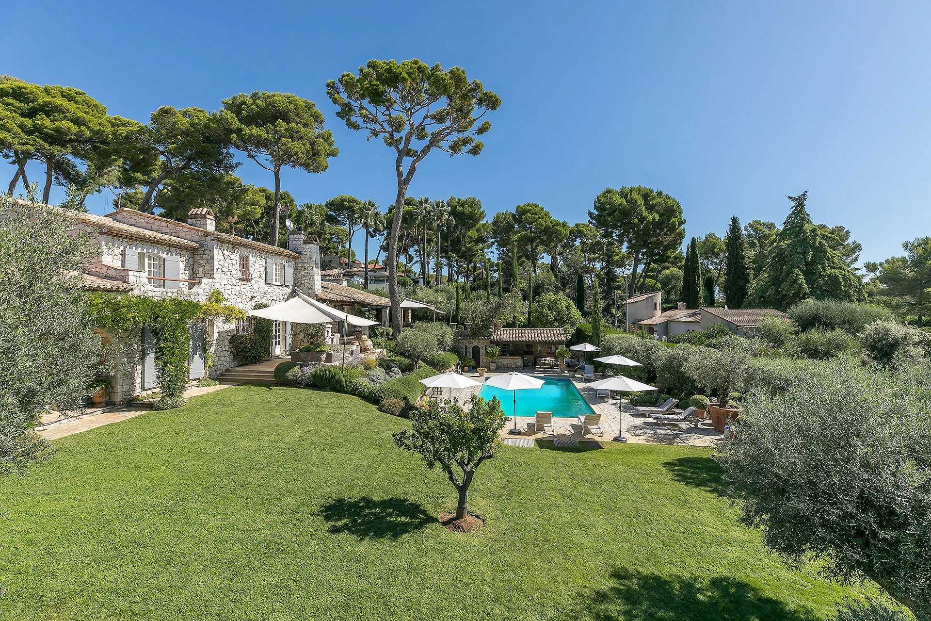 Hus i Antibes, Provence-Alpes-Cote d'Azur 12200501