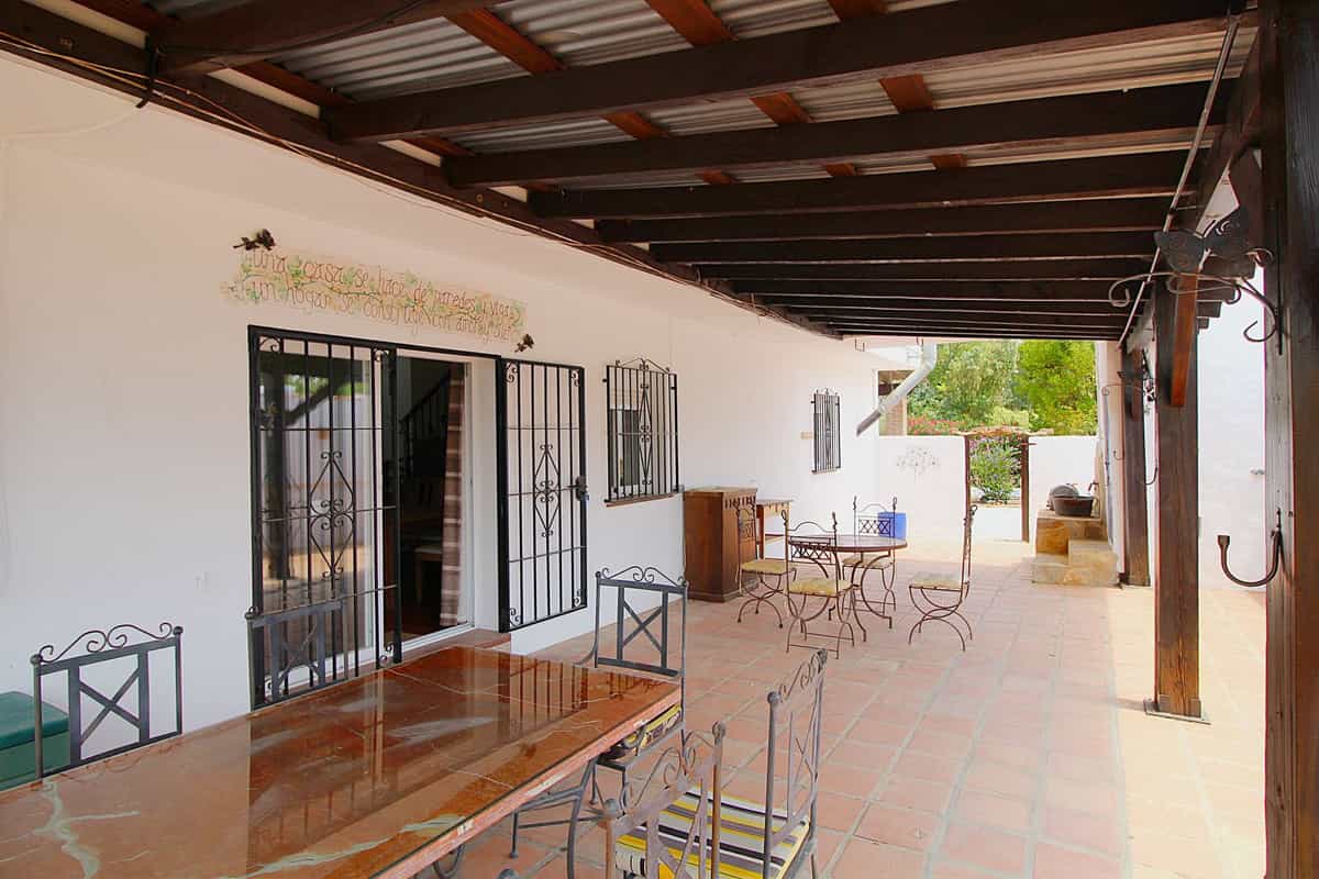 rumah dalam Coín, Andalusia 12200551