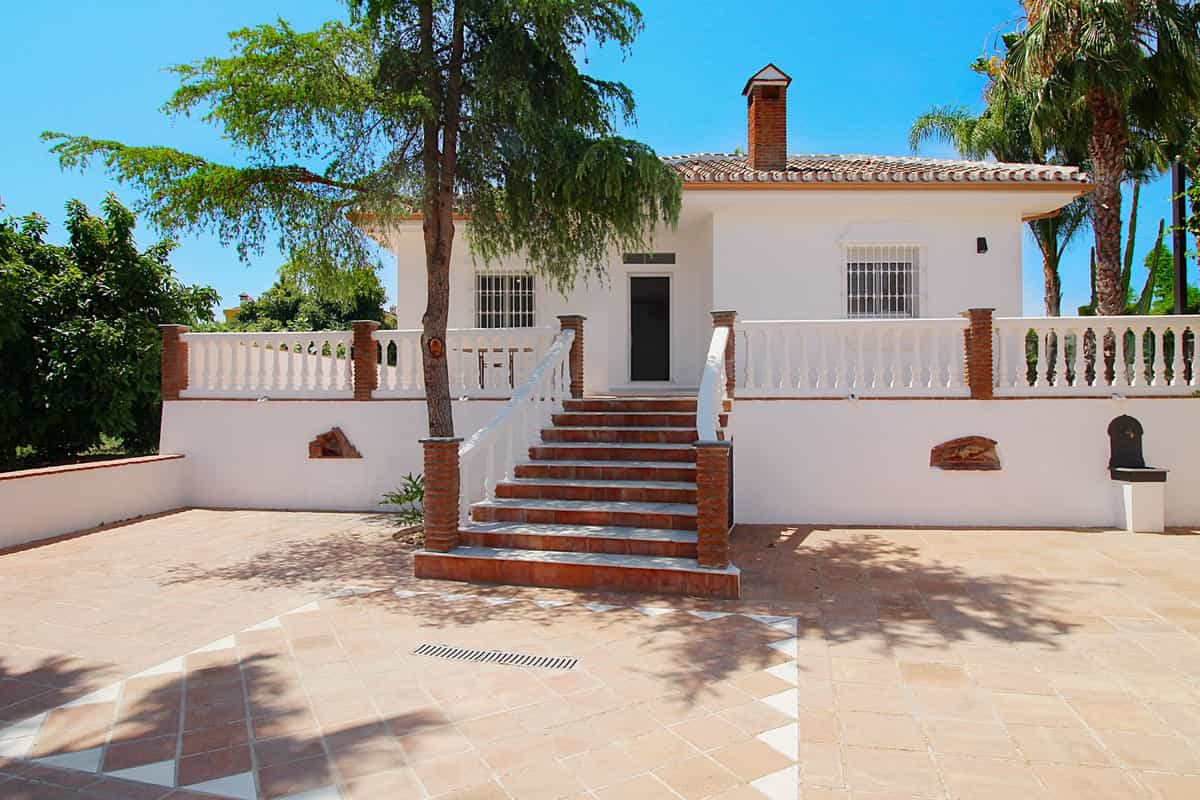 rumah dalam Coín, Andalusia 12200555