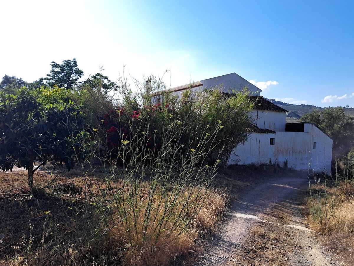 房子 在 Coín, Andalusia 12200557