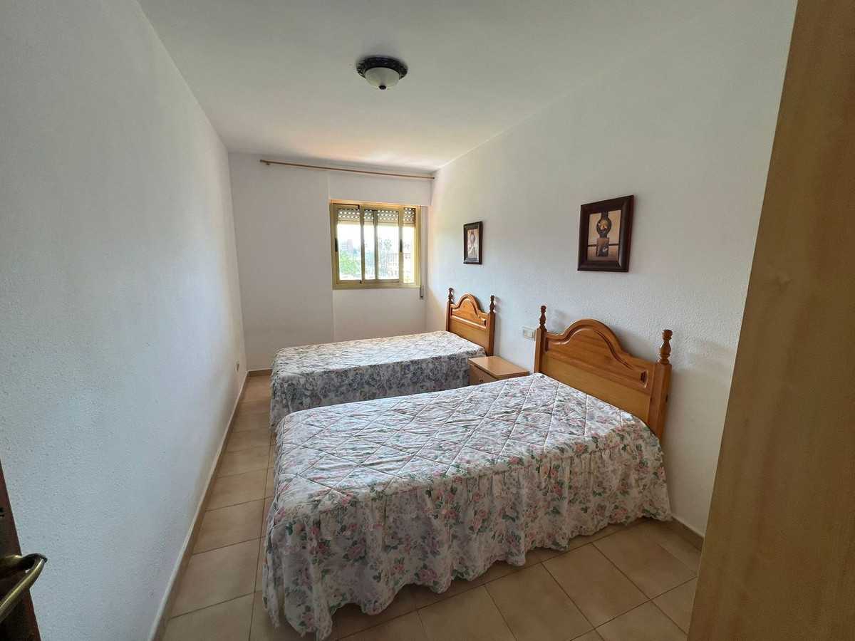 Condominium in Fuengirola, Andalusia 12200723