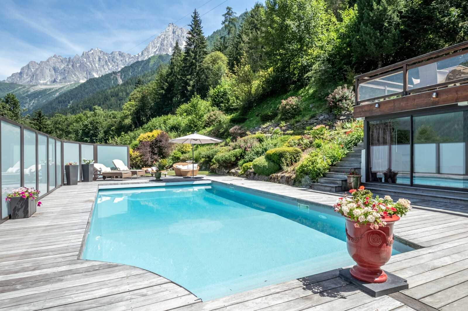 casa en Les Houches, Auvergne-Rhône-Alpes 12200870