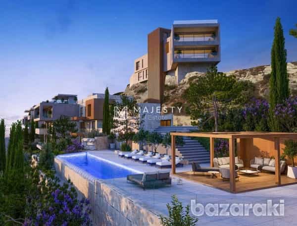 Condominium in Mouttagiaka, Limassol 12201315