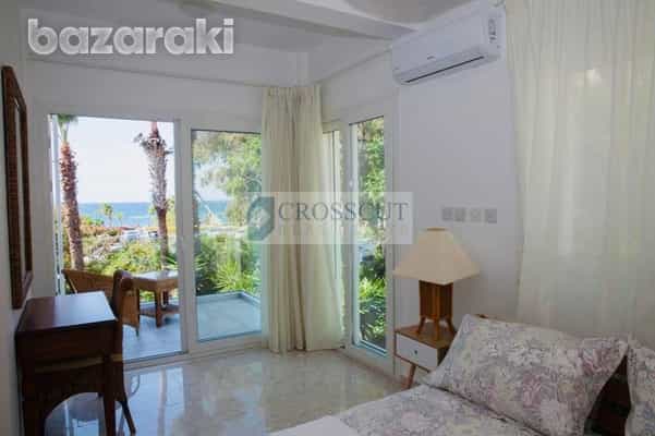 公寓 在 Agios Tychon, Limassol 12201318